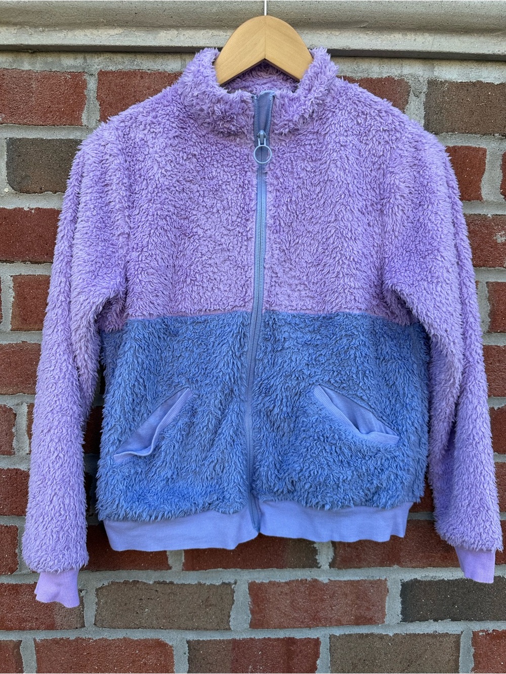 Ideology Big Girls XL colorblock Fleece Comfy zip jacket in purple and Blue